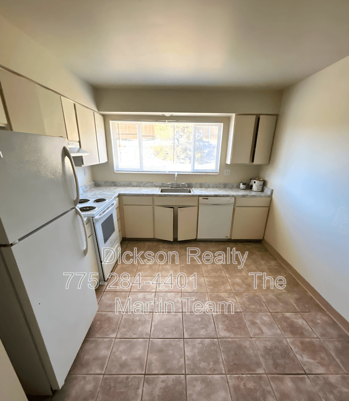 Reno House: 3287 Gypsum Road