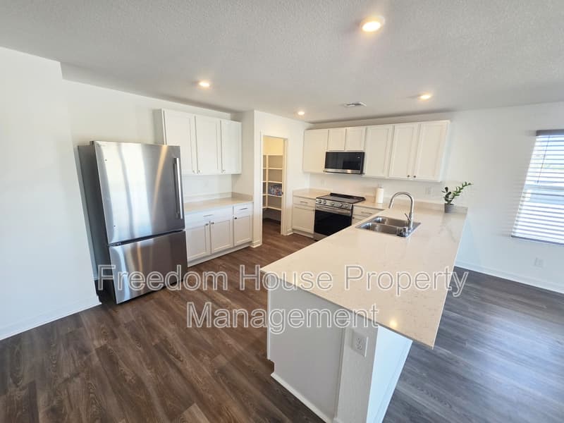 Pahrump House: 766 Makenna Rain Drive