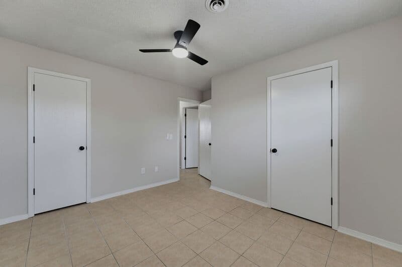 Rogers Condo: 1247 W Sunset Dr