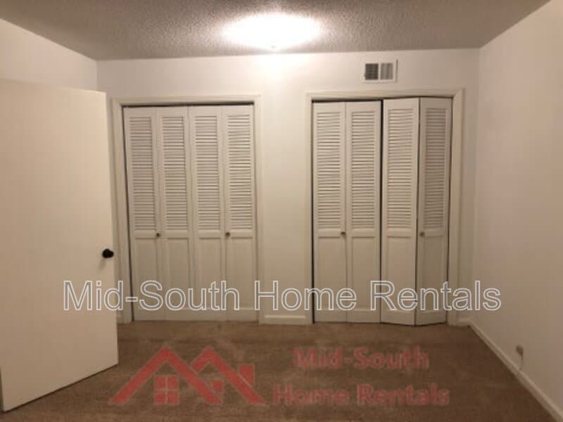 Memphis House: 1225 Berclair Dr