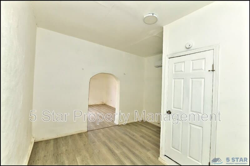 El Paso Condo: 1908A Olive Ave !!