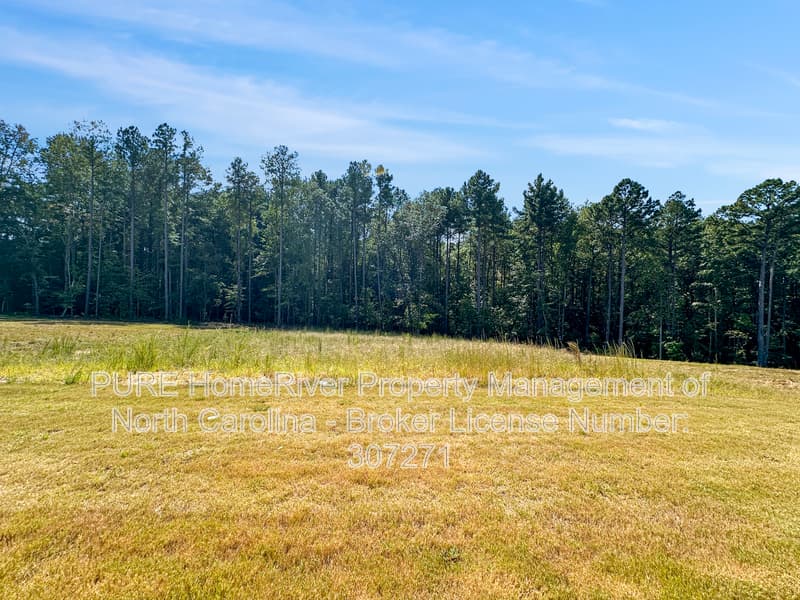 Angier House: 517 Chedworth Dr