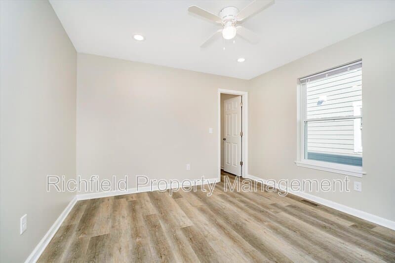 Indianapolis Condo: 2534 Columbia Avenue - B