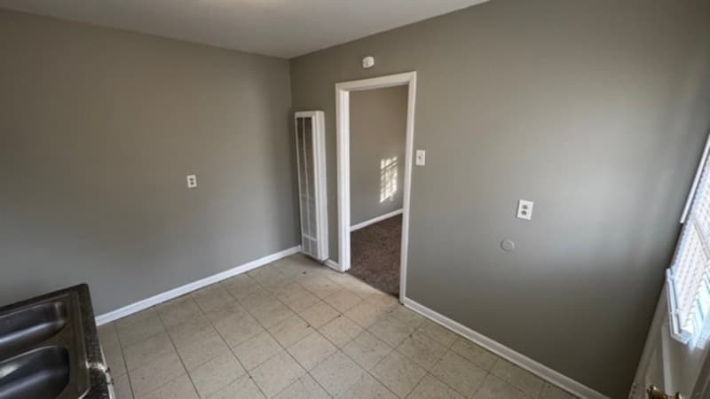 Memphis Condo: 832 Whitford Pl