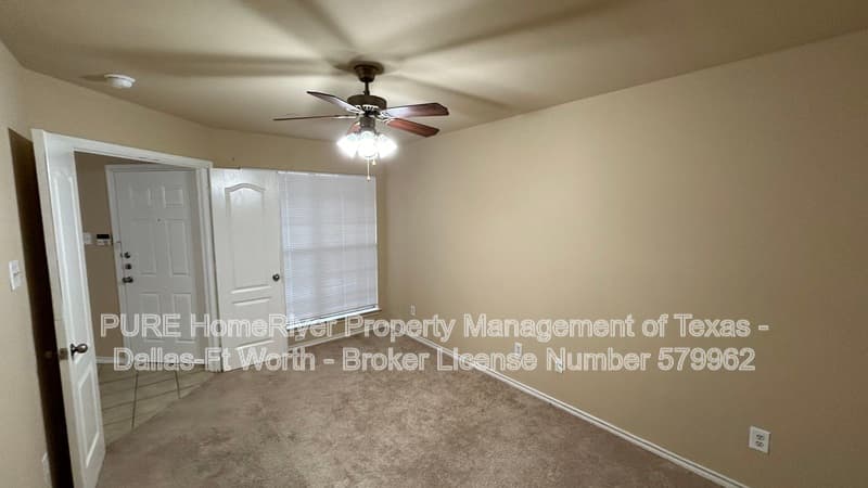 Duncanville House: 611 Oriole Blvd