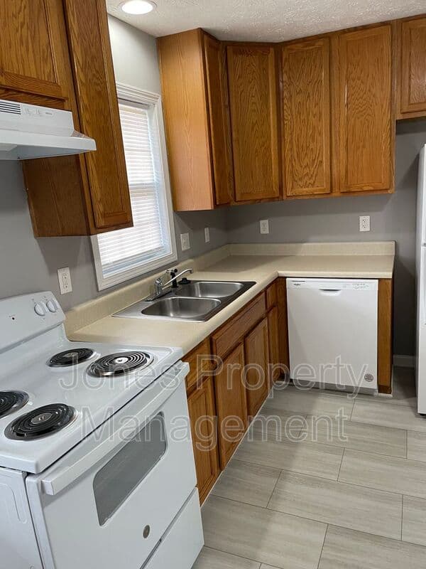 Fletcher Condo: 11 Breezy Meadows Lane - Breezy Meadow B
