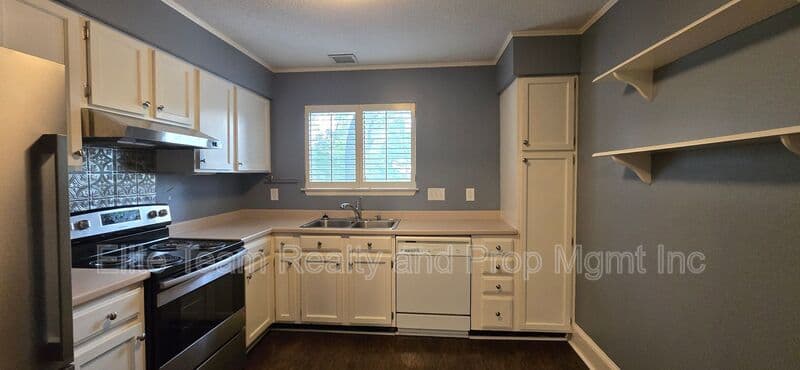 Charlotte Condo: 3001 Heathstead Place D