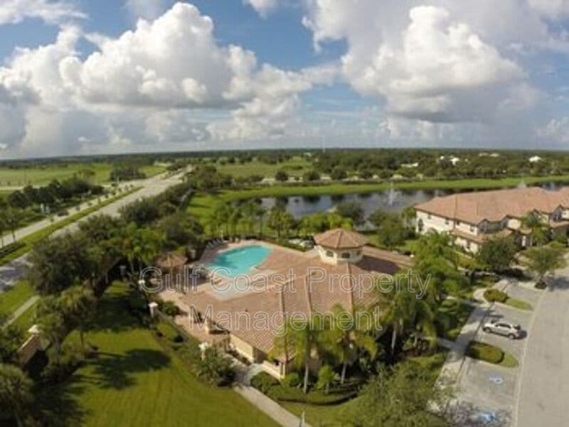 Lakewood Ranch House: 8361 Miramar Way