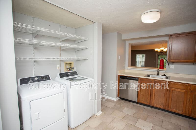 Marlton Townhome: 38 Dorchester Cir
