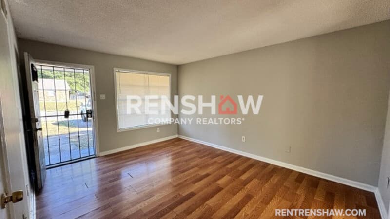Memphis House: 4101 Maumee St