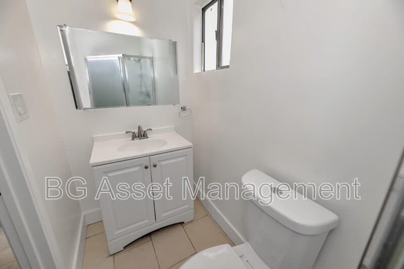 Vallejo Condo: 212 Westwood Street