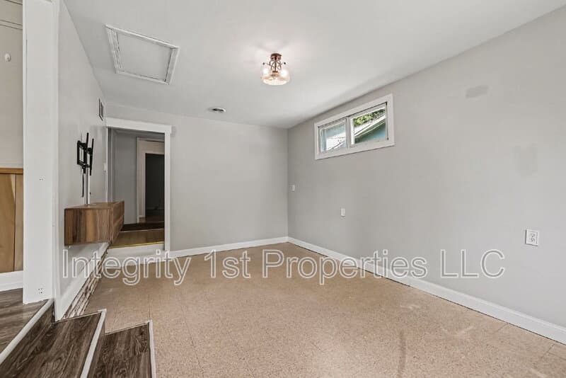 Kansas City House: 3638 Genessee Street