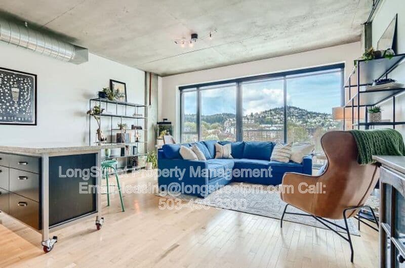 Portland Condo: 1410 NW Kearney St