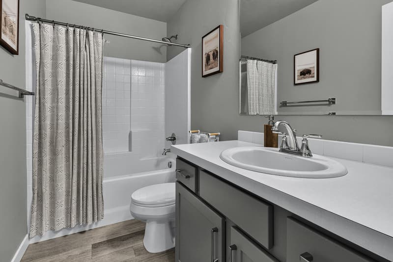 Meridian House: 4328 North Pale Creek Avenue