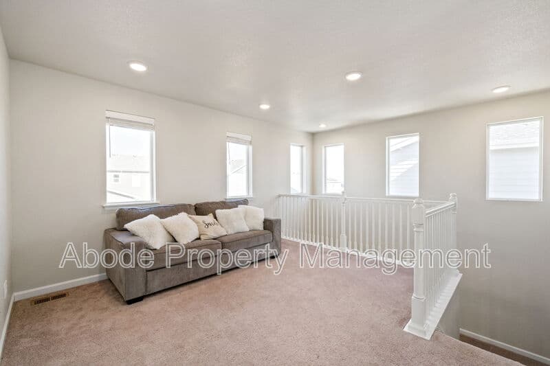 Greeley House: 1223 104th Avenue