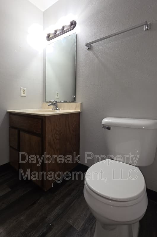 Moorhead Condo: 2408 3rd Avenue North - 12