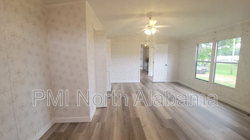 Tanner House: 9787 Settle Road