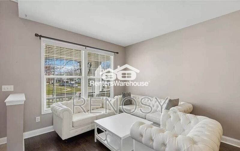 West Des Moines House: 7744 Cottonwood Ln