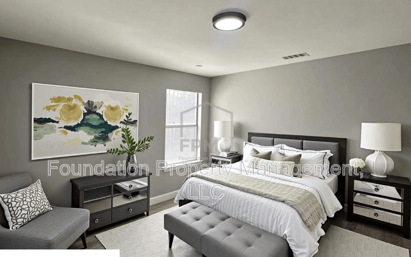 Memphis House: 555 Monteagle Drive