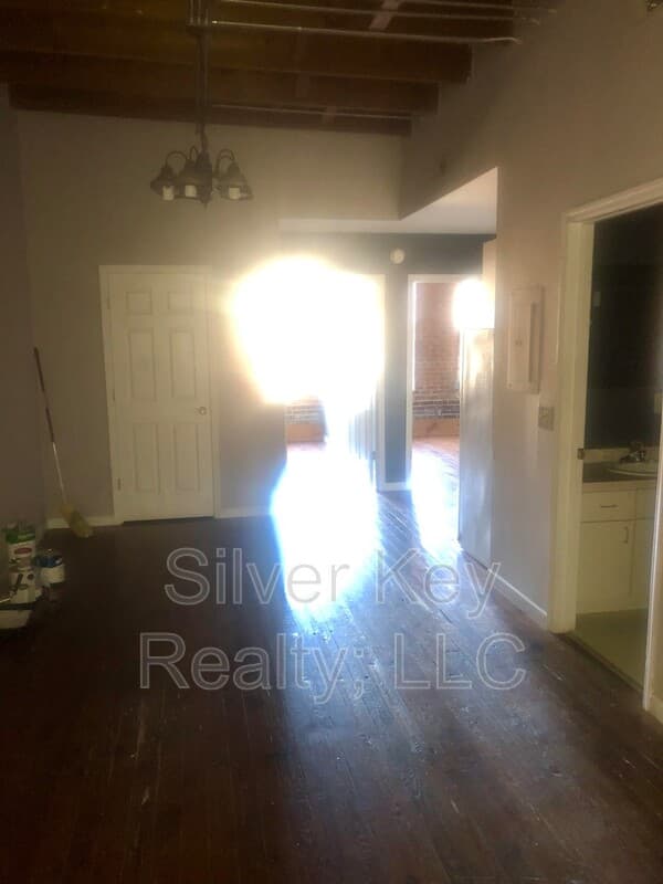 Athens Condo: 217 E. Washington Ave