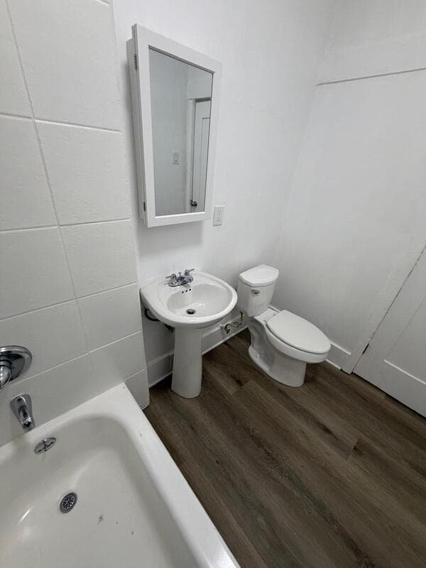 Long Beach Condo: 433 W 4th Street