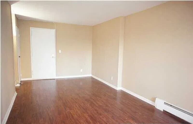 Staten Island Condo: 2 Elmwood Park Dr