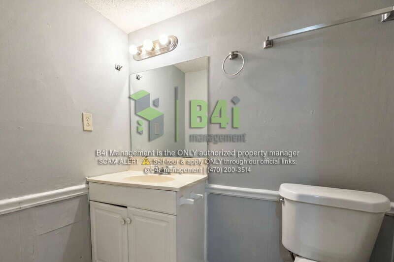 Stone Mountain Townhome: 1010 Sexton