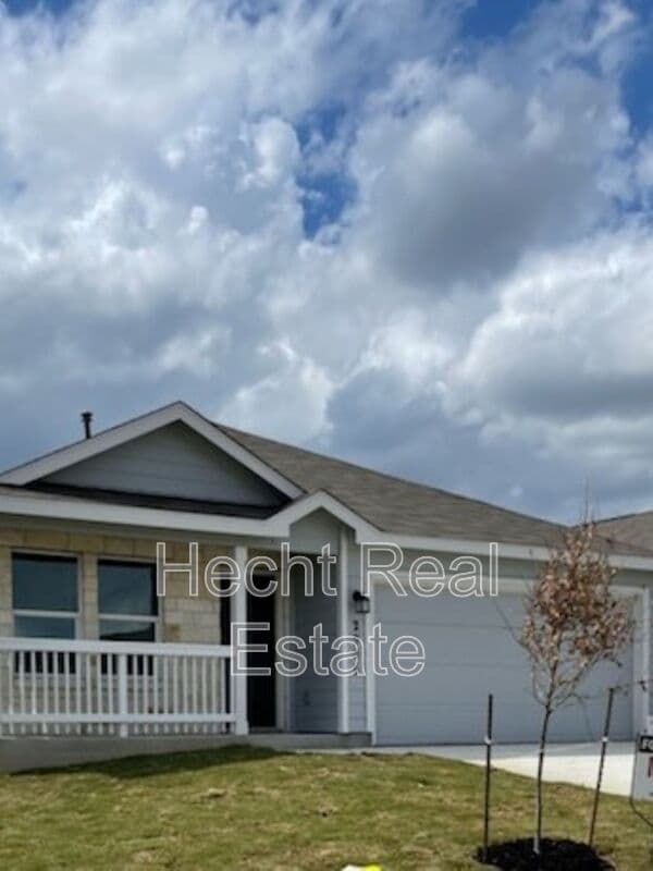 New Braunfels House: 2906 Green Finch