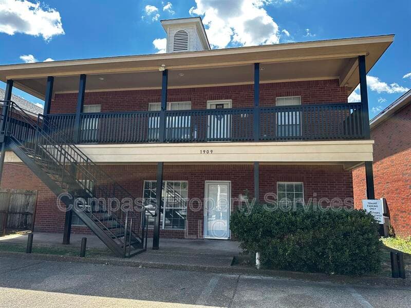Waco Condo: 1909A S. 14th Street