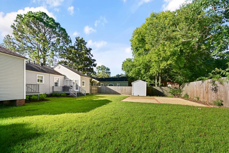 Baton Rouge House: 2151 Hollydale Avenue