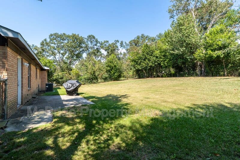 Augusta House: 3615 Goldfinch Drive