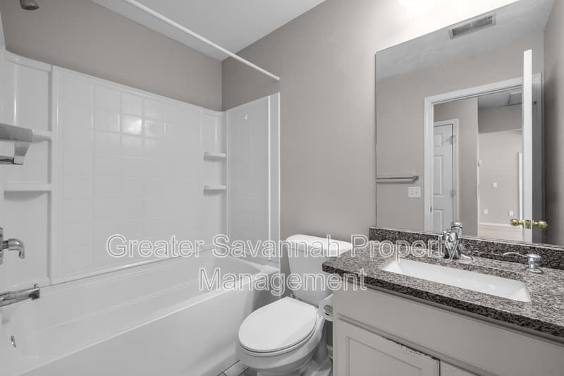 Guyton House: 109 Willow Drive
