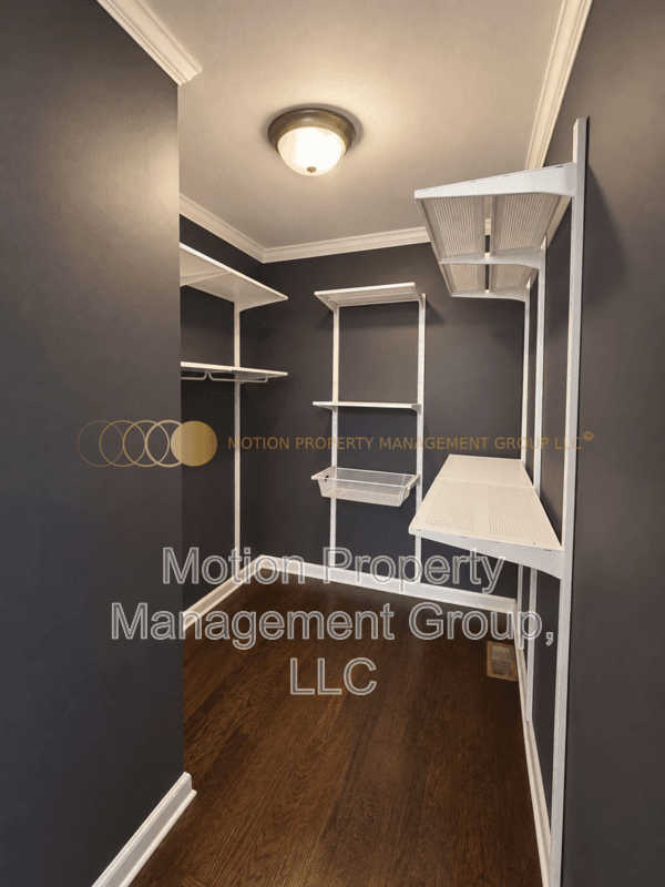 Atlanta House: 1749 Arkose Drive SE