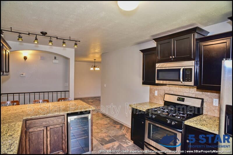 Socorro House: 703 Lt Joe Magellanes Road !!