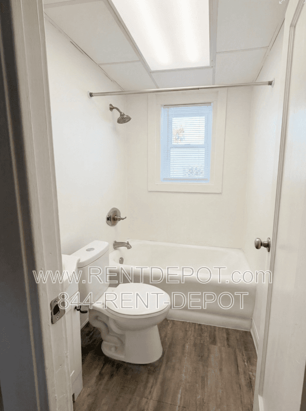 Evansville Condo: 1407 Howard St