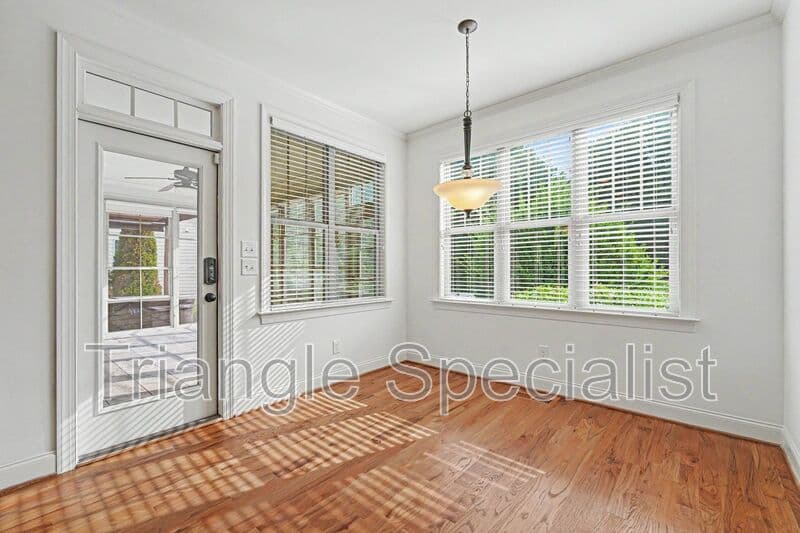 Rolesville House: 7436 Pomona Avenue