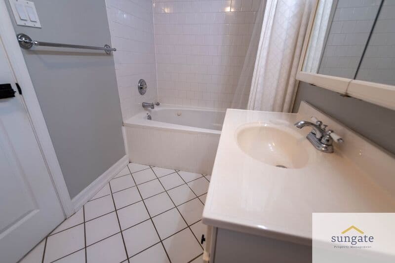 Baltimore Townhome: 1303 Patapsco St