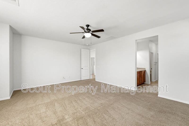 Menifee House: 29128 Rockledge Drive