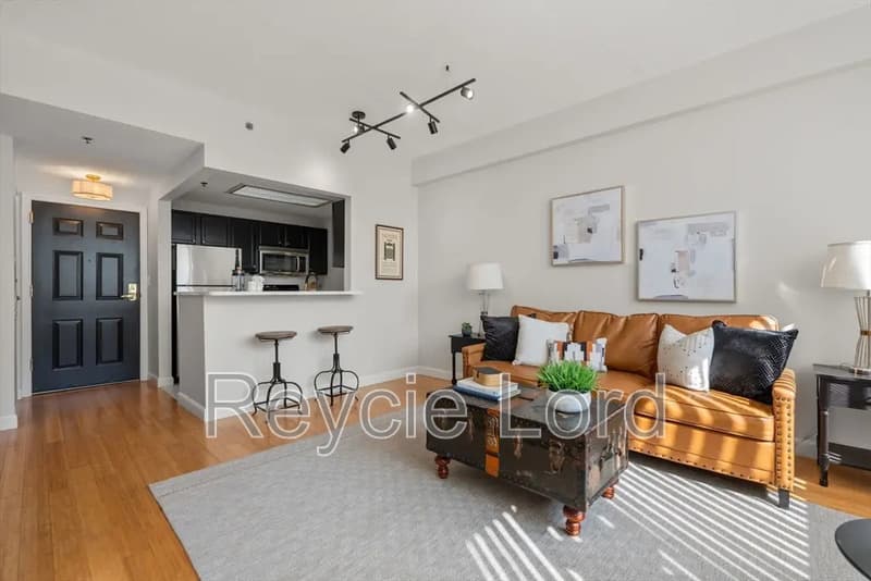 Cambridge Condo: 169 Monsignor O'Brien Highway