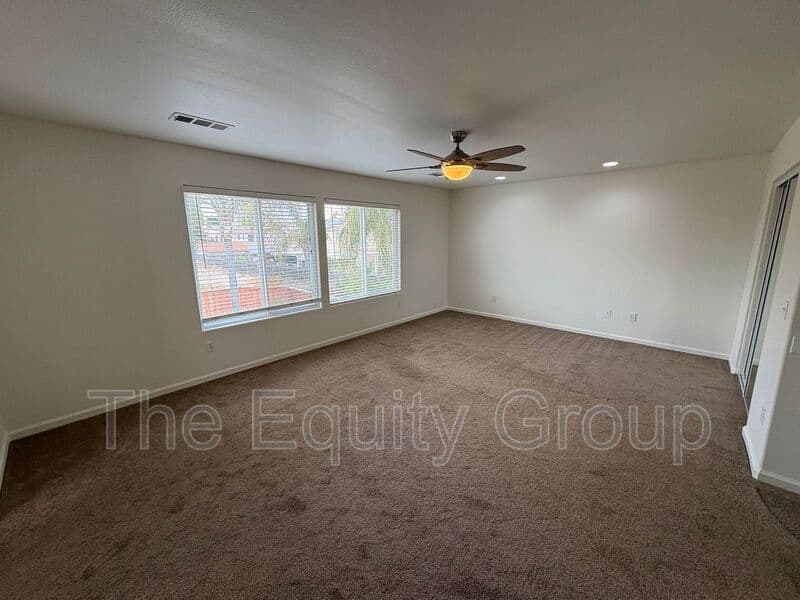 Visalia House: 5928 West Whitley Ave