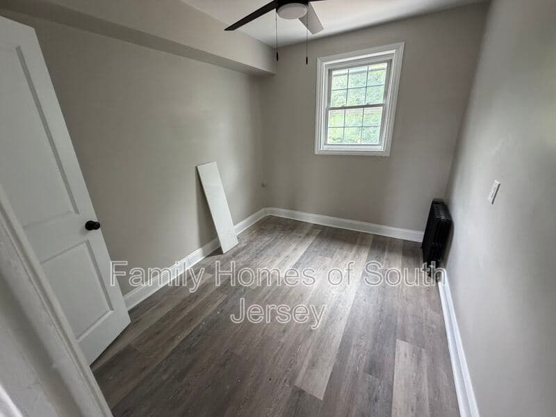 Baltimore Townhome: 4112 Fairfax Rd