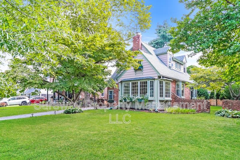 Haddon Township House: 404 Strawbridge Ave