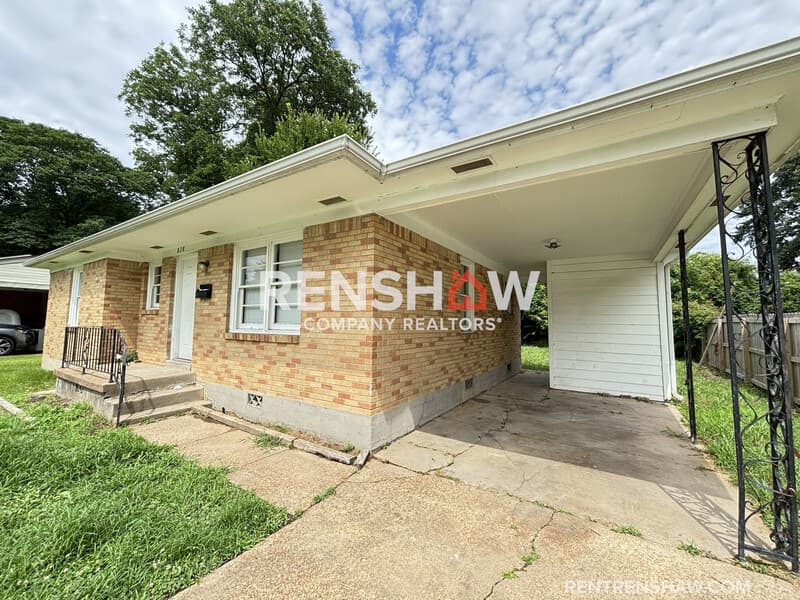 Memphis House: 828 Harvey Cv