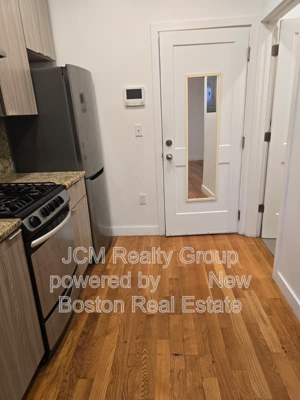 Chelsea Condo: 21 Fifth Street
