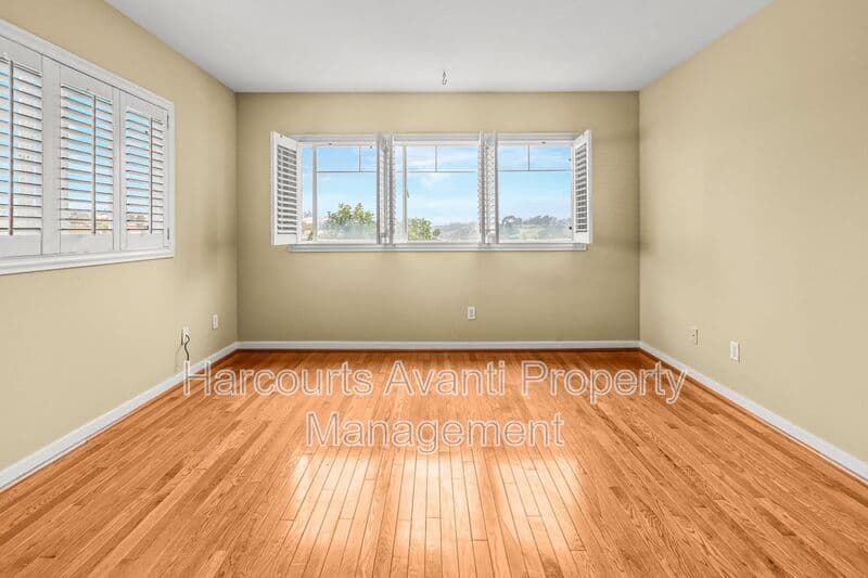 San Diego House: 1352 24th Street