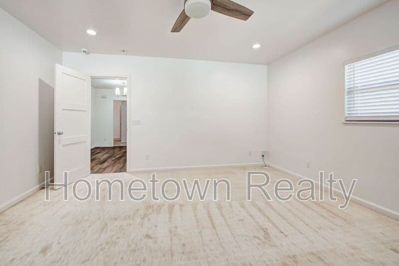 Oklahoma City House: 917 NW 31st Street