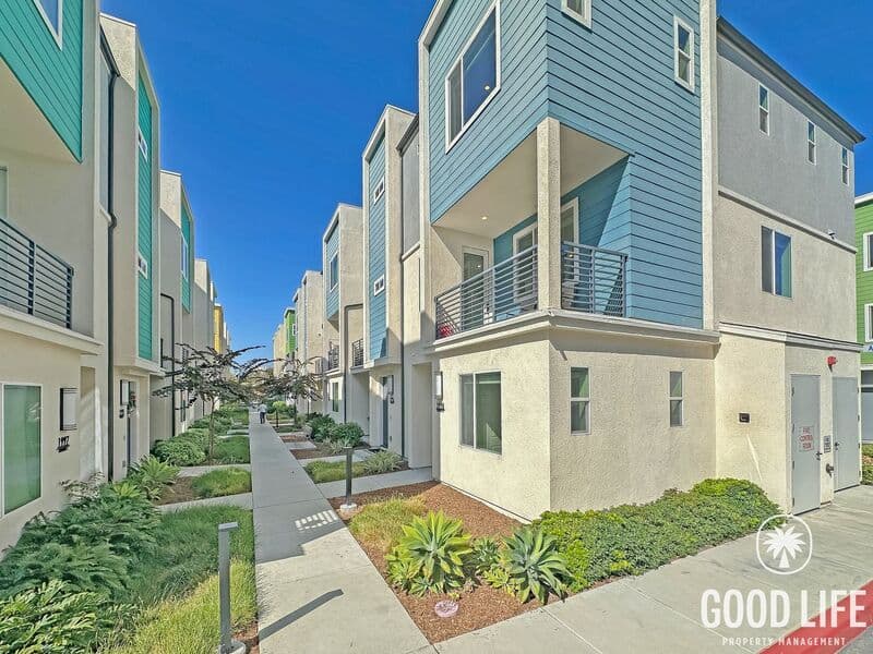 Chula Vista House: 1998 Affinity Ln