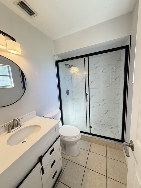 Orlando House: 1313 Summer Breeze Road