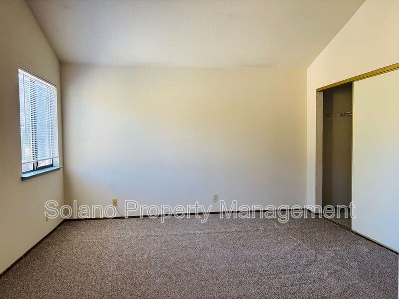 Fairfield House: 2444 Mainsail Ct.