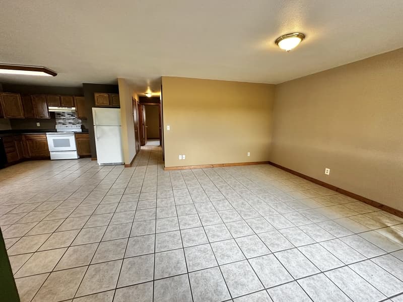 Gresham Condo: 1160 Schabow Street